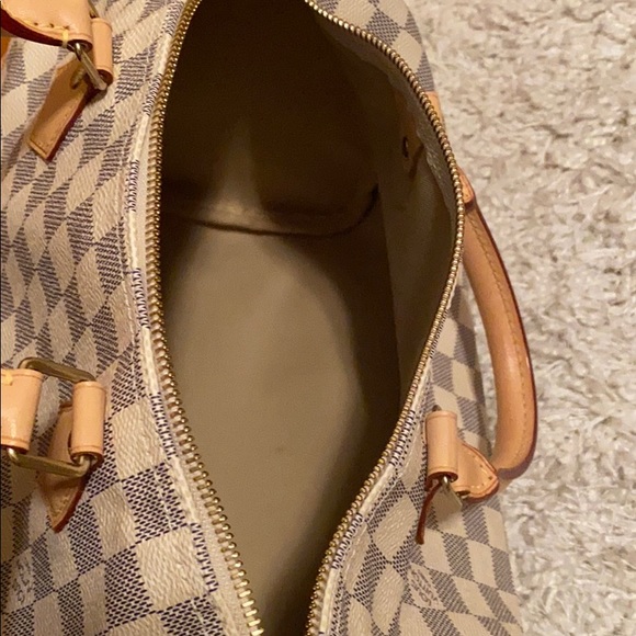 Authentic Louis Vuitton Speedy 30 - Picture 8 of 8